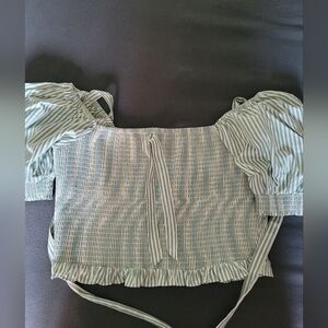 SOLD Cottagecore green top